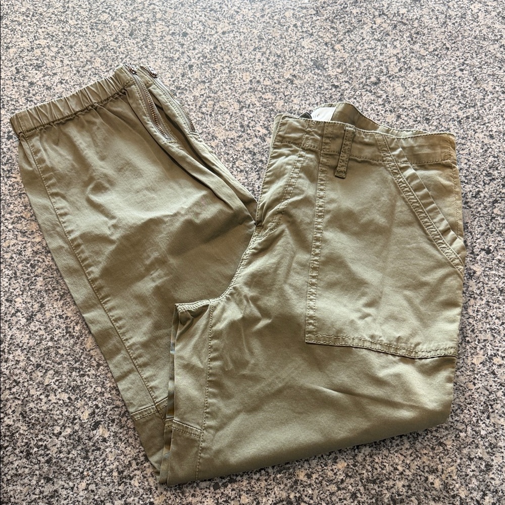 Joie Aerial Utility Jogger Pants in Fatigue| Sz 6 - Picture 10 of 11